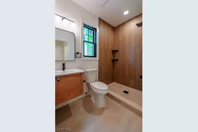 617 Brookside Pl, Cranford Township, NJ 07016 - Photo 12