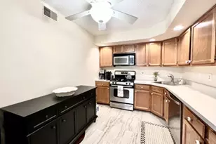 209 Strull Ct, Bridgewater, NJ 08807 - Photo 10