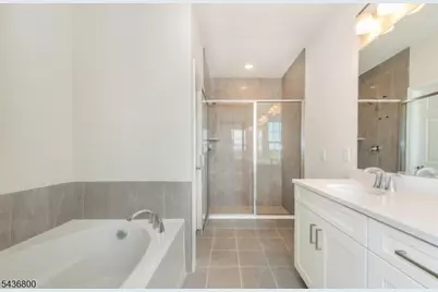 5 Sternadori Rd, Somerville, NJ 08876 - Photo 12