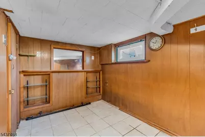 7 Washington Ave, Elmwood Park, NJ 07407 - Photo 26