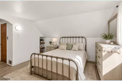 7 Washington Ave, Elmwood Park, NJ 07407 - Photo 18