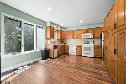 5 Saint Andrews Ln, Clinton Township, NJ 08801 - Photo 14