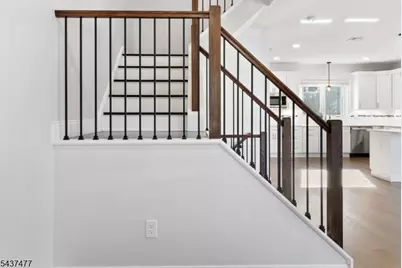 22B Arcadia Pl, Union Township, NJ 07088 - Photo 16