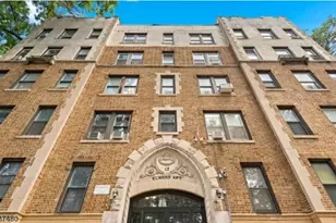 17 Elwood Pl Apt, Newark, NJ 07104 - Photo 2