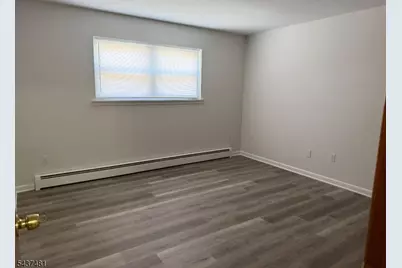 44 Burgh Ave, Clifton, NJ 07011 - Photo 6