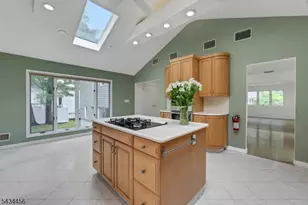 45 Kershner Pl, Fair Lawn, NJ 07410 - Photo 4