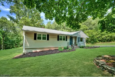 31 Fieldstone Dr, Ringwood, NJ 07456 - Photo 2