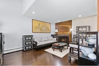 19 Schindler Dr, Rockaway Township, NJ 07866 - Photo 2