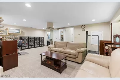 19 Schindler Dr, Rockaway Township, NJ 07866 - Photo 20