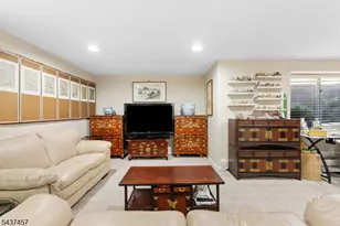 19 Schindler Dr, Rockaway Township, NJ 07866 - Photo 22
