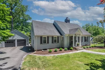 591 Highland Ave, Little Falls Township, NJ 07043 - Photo 1