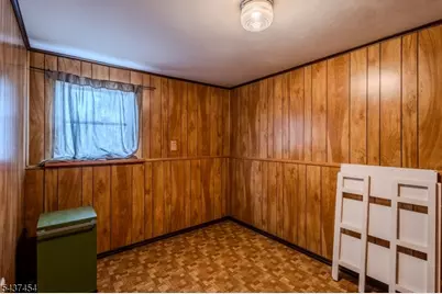 149 Strawberry Hill Ave, Woodbridge Township, NJ 07095 - Photo 16