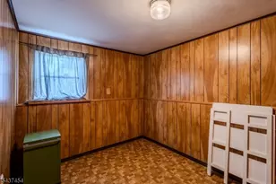 149 Strawberry Hill Ave, Woodbridge Township, NJ 07095 - Photo 16
