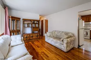 149 Strawberry Hill Ave, Woodbridge Township, NJ 07095 - Photo 6