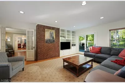 564 Highland Ave, Westfield, NJ 07090 - Photo 6