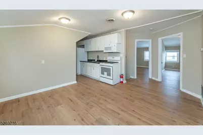 73 W Tremont Ter #2, Irvington, NJ 07111 - Photo 6