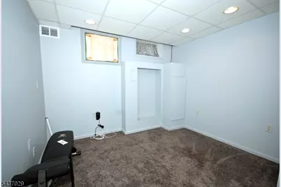 34 Delaware Ln, Branchburg Township, NJ 08876 - Photo 34