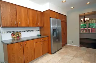 34 Delaware Ln, Branchburg Township, NJ 08876 - Photo 12