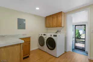 1048 State Route 28, Branchburg Township, NJ 08876 - Photo 18