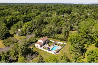 22 Cleveland Cir, Montgomery Township, NJ 08558 - Photo 40