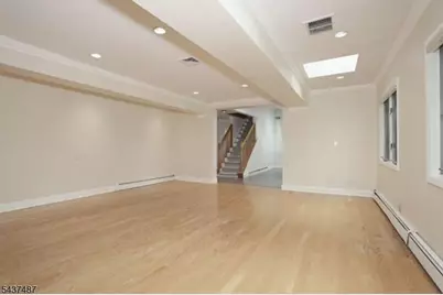 96 Wilson Ave, Wayne, NJ 07470 - Photo 8