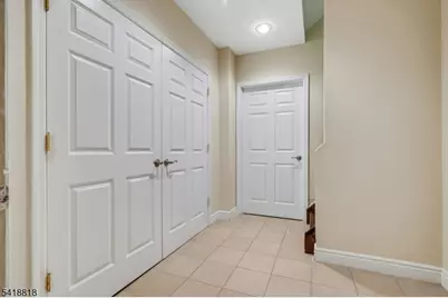 26 Sunset Rd, Livingston, NJ 07039 - Photo 34