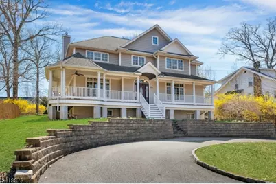26 Sunset Rd, Livingston, NJ 07039 - Photo 2