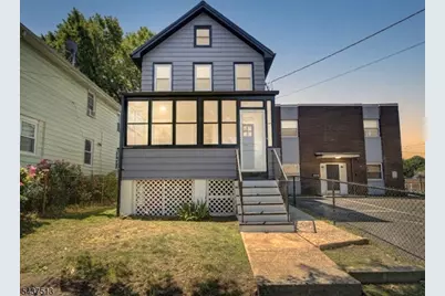 626 Tremont Ave, Orange, NJ 07050 - Photo 1