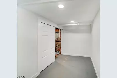 626 Tremont Ave, Orange, NJ 07050 - Photo 20