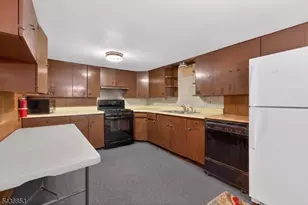 11 Orchard St, Lebanon Township, NJ 07830 - Photo 6