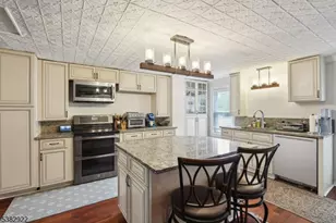 716 Glen Rd, Sparta Township, NJ 07871 - Photo 4