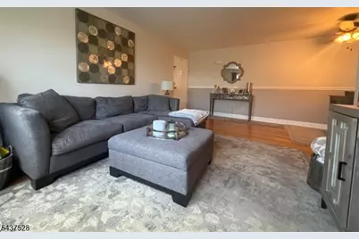 32 Knox Ter #2C, Wayne, NJ 07470 - Photo 2