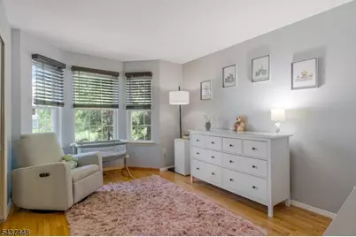 34 Topaz Dr, Franklin Township, NJ 08823 - Photo 18