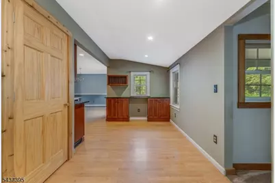 10 Tamarack Rd, Mount Olive, NJ 07828 - Photo 16