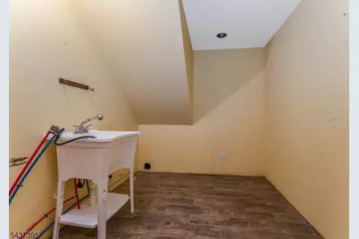 10 Tamarack Rd, Mount Olive, NJ 07828 - Photo 18