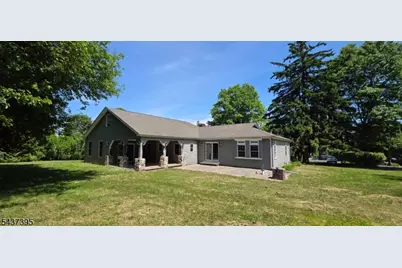 10 Tamarack Rd, Mount Olive, NJ 07828 - Photo 28