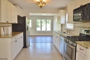 35 Troy Rd, East Hanover Township, NJ 07936 - Photo 6