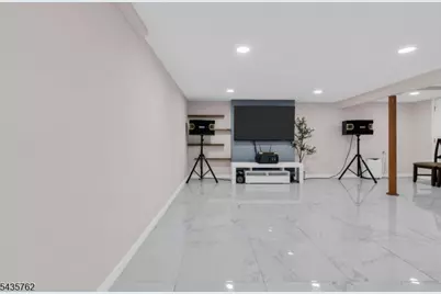 37 Fairway Ave, Belleville, NJ 07109 - Photo 28