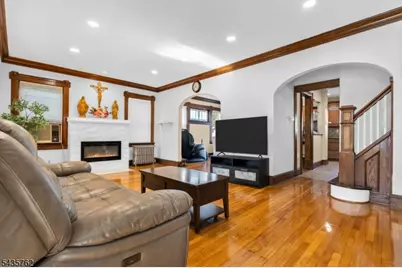 37 Fairway Ave, Belleville, NJ 07109 - Photo 4