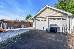 37 Fairway Ave, Belleville, NJ 07109 - Photo 38
