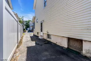 37 Fairway Ave, Belleville, NJ 07109 - Photo 34