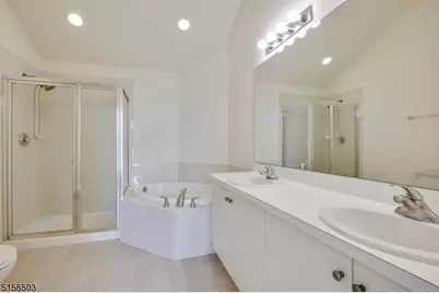 210 Edmonton Ct, Livingston, NJ 07039 - Photo 14