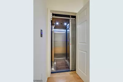 210 Edmonton Ct, Livingston, NJ 07039 - Photo 10