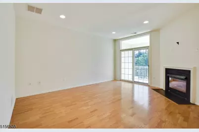 210 Edmonton Ct, Livingston, NJ 07039 - Photo 4