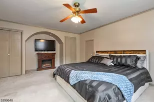 512 Township Line Rd, Hillsborough Township, NJ 08844 - Photo 22