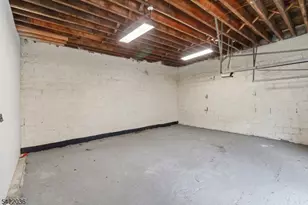 36 Edison St, Bloomfield, NJ 07003 - Photo 16