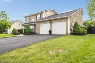 64 Dunedain St, Hillsborough Township, NJ 08844 - Photo 30