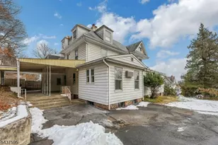 16 N Mountain Ave, Montclair, NJ 07042 - Photo 48