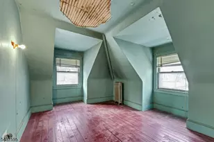16 N Mountain Ave, Montclair, NJ 07042 - Photo 34