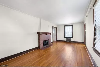 357 Greylock Pkwy, Belleville, NJ 07109 - Photo 4